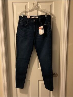 Levi Strauss Dark Blue Women's High-Rise Jegging Jeans Size Juniors 17-W33 NWTs
